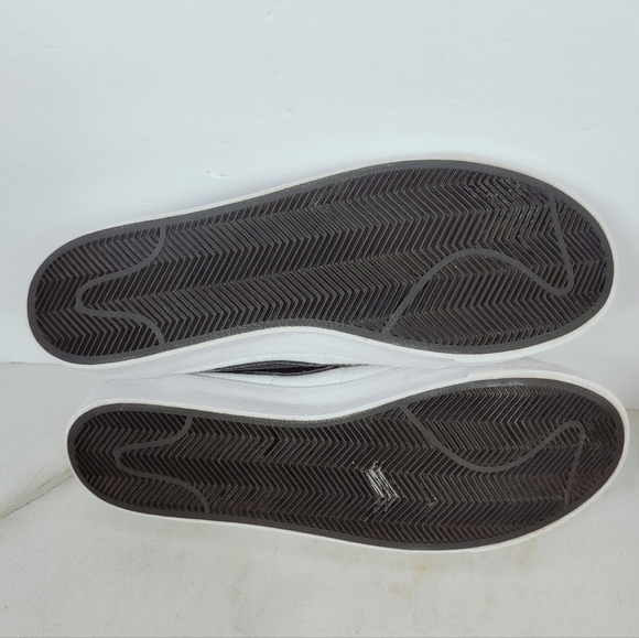 Nike Men's Blazer Low '77 Vintage White Black Canvas Sneakers, 10.5 - Picture 7 of 11